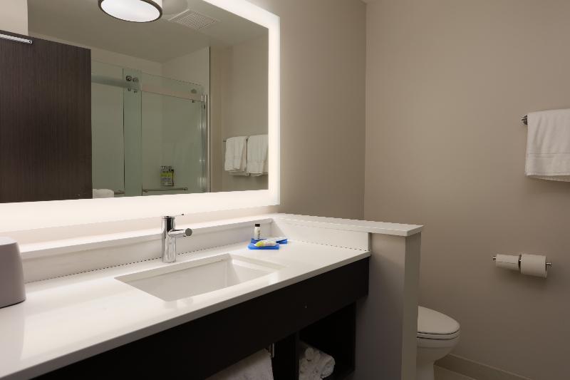 Holiday Inn Express Oneonta By Ihg Binghamton Bagian luar foto